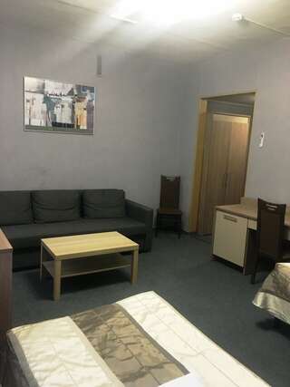 Гостиница Hotel Tula Тула Эконом (удобства на этаже)-2